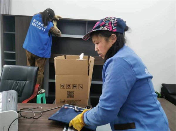 办公楼等各种高档场所及厂房及企事业单